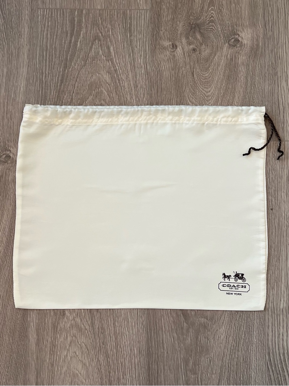 Coach dust bag (C63)